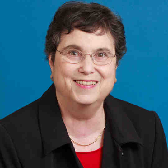 Iris Lav